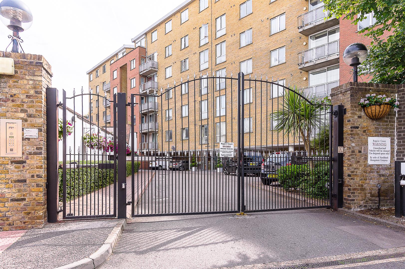 Regent Court, North Bank, St John's Wood